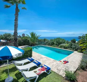 Voll ausgestattete schöne Villa mit Garten und Grill - Image 2