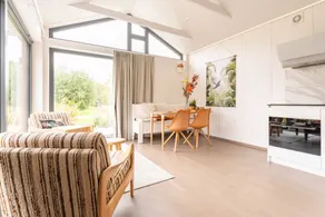 This beautiful bungalow has all the space you need for a wonderful vacation. With a 500m² garden and modern furnishings, your vacation can begin! - Image 2