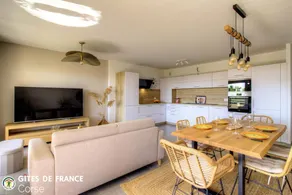Gite with terrace & garden - Image 4