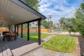 Walk to Med Ctrs & Dtwn Englewood: Modern Home - Image 3