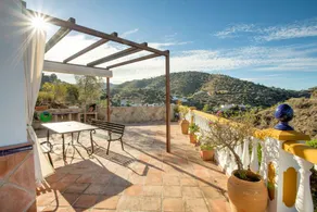House with private pool, barbecue & garden - Image 5