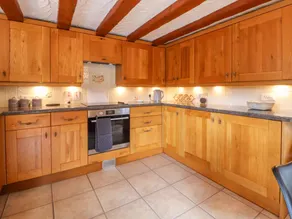 Cottage with garden - Image 5