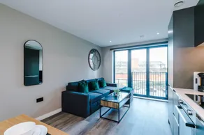 Apartment with garden | Garden view - Image 5