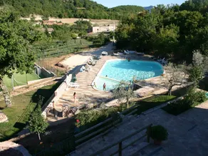 Flat with pool | Nature view - Image 2