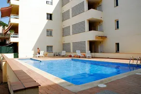Agréable appartement avec terrasse et piscine | Proche de la plage - Image 2