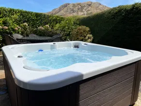 Cottage avec jardin et jacuzzi - Image 3