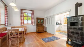 Family-oriented holiday home with BBQ, terrace & pool | Suitable for remote work - Image 5