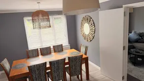 Duxford Spacious 4BR Home Near IWM Duxford Aviation - Image 2