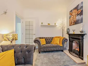 Cottage with garden, terrace & barbeque - Image 3