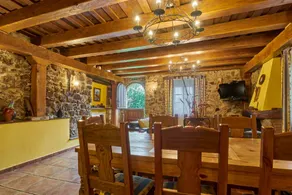 Holiday Home 'La Venta Del Alma' with Mountain Views, Private Terrace and Wi-Fi - Image 4
