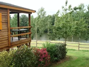 Pleasant chalet with terrace, hot tub & heated pool | Pets are welcome - Image 2