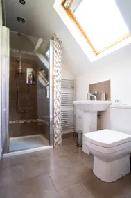 Child-friendly wonderful flat with garden & BBQ | Mountain view - Image 3