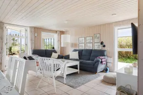 Nice holiday home with garden & terrace | Pets are welcome - Image 4