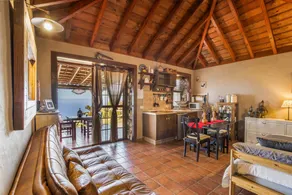 Apartment 'Casa' with Sea View, Wi-Fi and Air Conditioning - Image 5