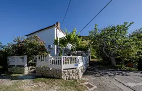 House with terrace, garden & fast internet | Sea view - Image 4