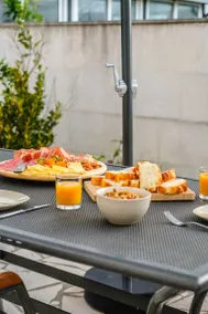 Studio with terrace & barbecue - Image 2