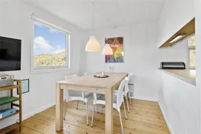 House with barbeque & terrace | Sea view | Beach nearby | Dogs allowed - Image 3