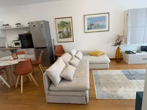 Apartment with pool, barbeque & garden - Image 3