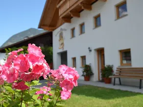 Apartment with terrace, BBQ & garden - Image 2