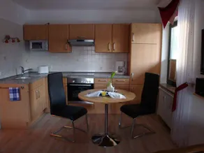 Wohnung mit Sauna, Pool und Garten | Bergblick - Image 2