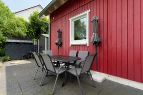 Espléndida casa apropiada para familias con terraza | Vistas al jardín - Image 2