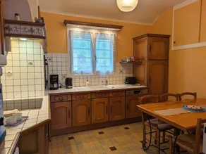 Charming Farmhouse Retreat: 4 Bedrooms, Near Paris & Loire Castles, Bikes, Private Terrace - Image 3
