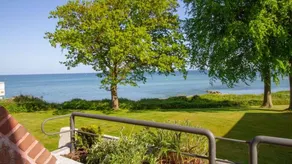 Apartment | Sea view | Beach nearby - Image 2