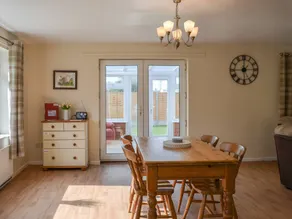 Cottage with garden | Water view - Image 3