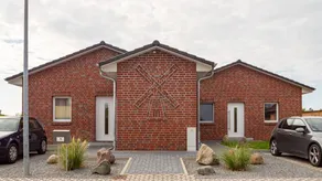 House with terrace & garden | Panoramic view - Image 3