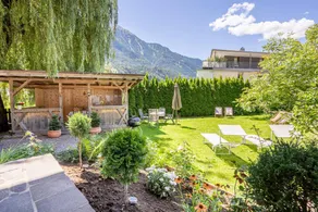 Apartment with barbeque, sauna & garden - Image 3