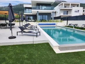 Beautiful villa for families - Image 2