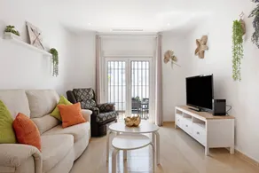 House with terrace & pool | Garden view - Image 2