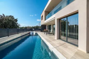 Child-friendly beautiful villa with sauna, barbeque & private pool | Pets allowed - Image 3