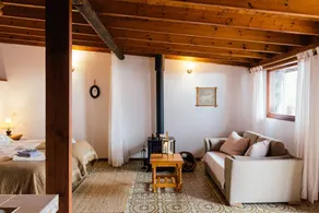 Child-friendly wonderful house with terrace | Mountain view | Suitable for remote work - Image 4