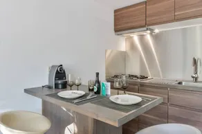 Beach House Amsterdam - Image 3