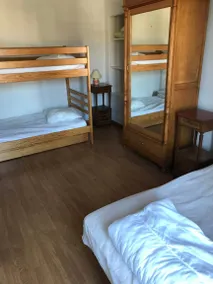 Apartment 'Jusqu'a 8 Schlafplätze' mit privater Terrasse und gemeinsamem Garten - Image 3