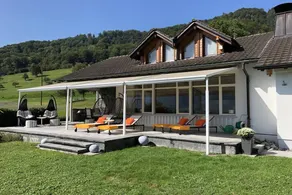Casa con terrazza e giardino - Image 2