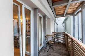 Flat with terrace - Image 3