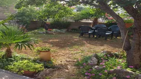Fully equipped apartment with terrace, garden & barbeque - Image 5