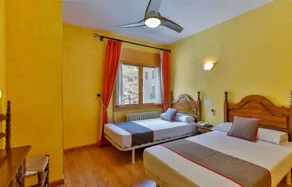 Hostal Río Ara Bellosta by Vivere Stays - Image 3