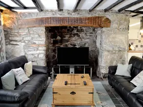 Children-friendly charming cottage - Image 3