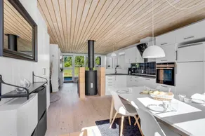 Marielyst Holiday Homes - Image 2