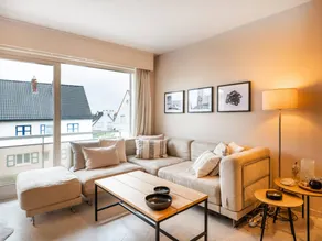 Renovated flat close to beach - Image 2