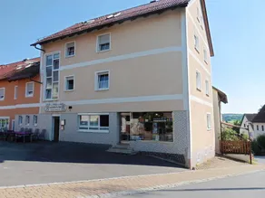 Apartment with heated pool, sauna & jacuzzi - Image 5