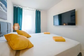 Charming apartment with terrace | Pets allowed - Image 4