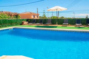 R103 Villa con piscina in Segur de Calafell - Image 2