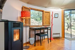Camping-Unterkunft mit Garten, Terrasse und Pool | Meerblick | Hunde erlaubt - Image 4