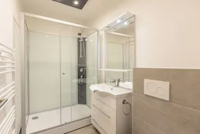 Apartamento con barbacoa y piscina - Image 4