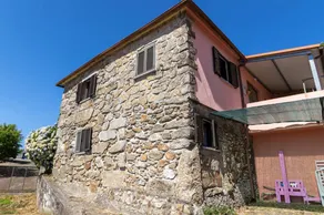 Casa con giardino e griglia | Vista sulla montagna - Image 3