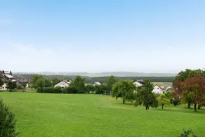Apartment with garden & BBQ | Garden view - Image 3